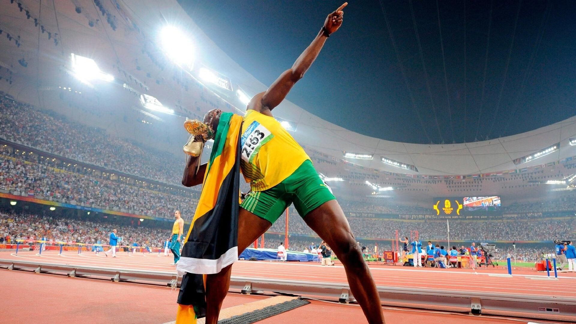 Emma Raducanu奇迹逆转夺冠，青少年新星崛起