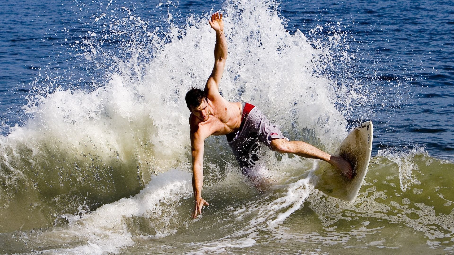 _未来运动场：虚拟与现实的无限可能_，未来运动主题乐园